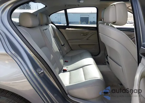 2011 BMW 528I из США, поврежденный, VIN WBAFR1C59BC742246